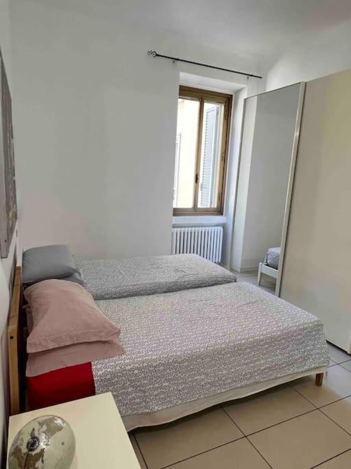 Tarra Place Milano Esterno foto